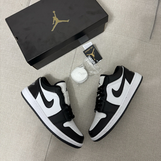 Air Jordan 1 Low Panda