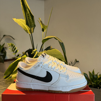 Dunk Low White Gum