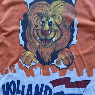 90’s Holland AOP Tee Large