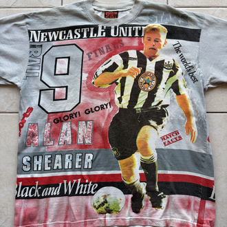 90’s Alan Shearer AOP Tee L-XL