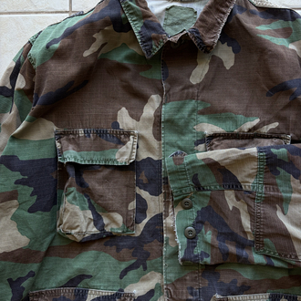 80’s US Army Woodland Camo BDU Shirt L-XL
