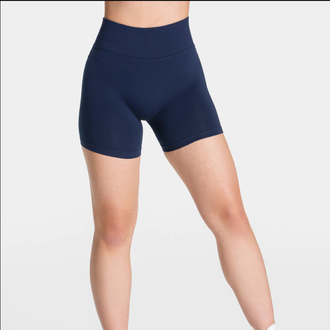 TV V MODEL MİNİ SHORT