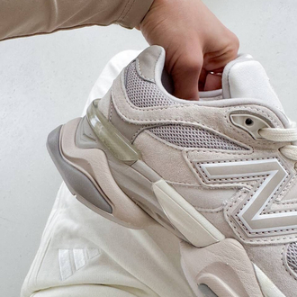 New Balance 9060 Grey Moonbeam