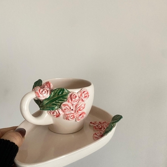 Gül Demetli iki parçalı ( tabağıyla) Fincan 