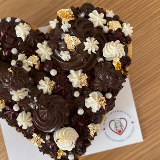 Sweet Valentine Cookie Cake