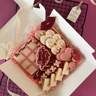 Sweet Valentine Chill Box