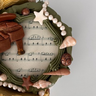 Music & Moon - Themed Birthday Cake