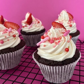 Strawberry Kiss Cupcake Pack