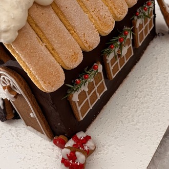 New Year House Cake / 18-27 Kişilik