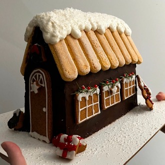 New Year House Cake / 18-27 Kişilik