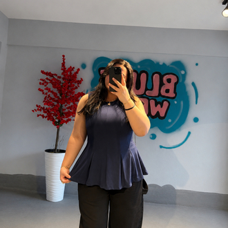 Lacivert Fırfırlı Bluz