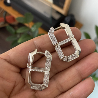 Taşlı Geometrik Vip Halka Küpe