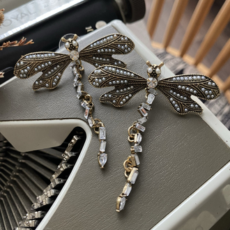 Taşlı Yusufçuk Bronz Küpe