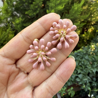 Krizantem Çiçeği Romantik Pembe Küpe