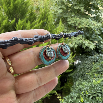 Yeşil Patineli Bordo Detaylı Baykuş Küpe