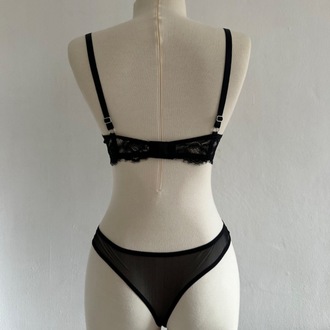 Siyah Dantel Detaylı Bralet Takımı