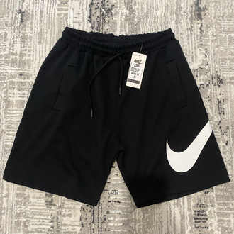 Siyah nike şort