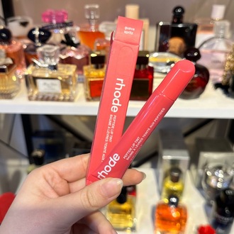 LİP GLOSS