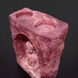 Lotus Pozisyonunda Meditasyon Yapan Buddha Mumluk