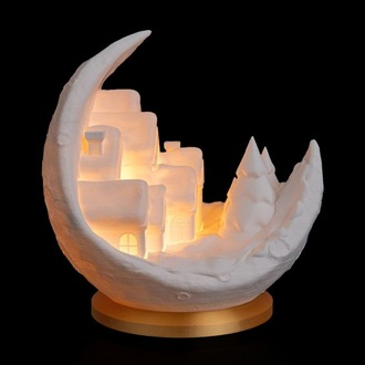 Ay Üzerinde Kış Köyü Masa Dekoru – 3D Baskı Gece Lambası Gövdesi