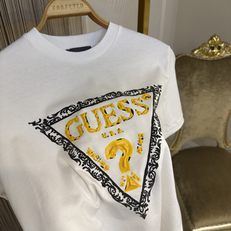 GUESS T-SHIRT