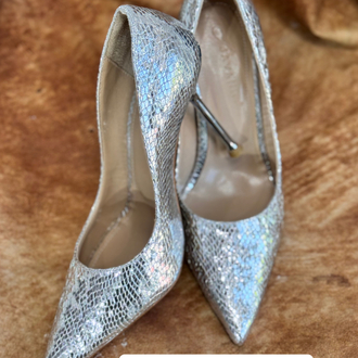 Gümüş Stiletto