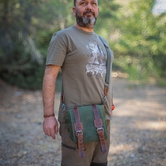 El Yapımı Mumlu Kanvas ve Yağlı Deri Bushcraft Çantası | Outdoor & EDC Omuz Çanta