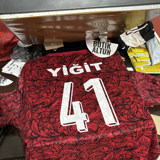 Yetişkin Türkiye Vişne Ton Bozkurt Forma Kurt Desenlş