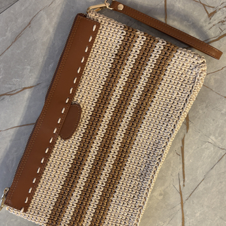 Sandy Clutch
