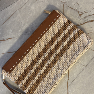 Sandy Clutch