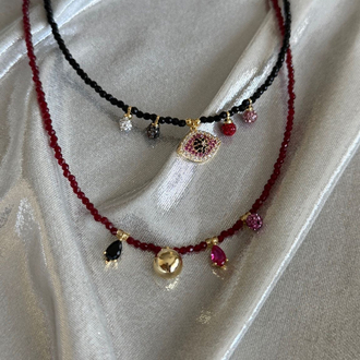 Siyah kristal charm kolye