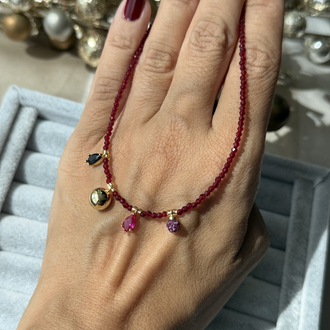 Bordo kristal mini charmlı kolye