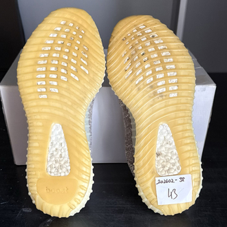 Yeezy 202602-38/43