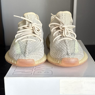 Yeezy 202602-32/42