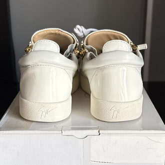 Guiseppe Zanotti 202602-58/42