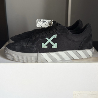 Off White 202602-21/43