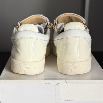 Guiseppe Zanotti 202602-14/42
