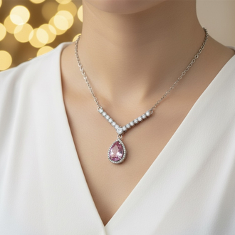 Pembe Taşlı Şık Kolye