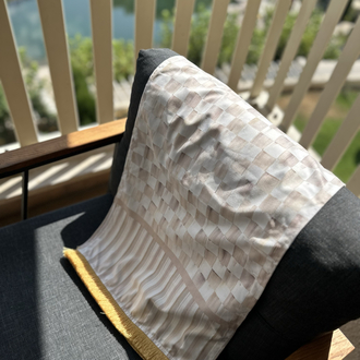 Mackenzie Mocha Check Runner