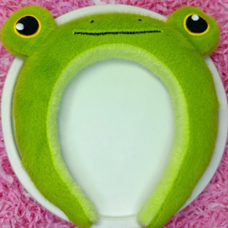 peluş taç