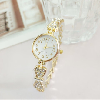 Vintage Fiyonklu Gold Saat (Çelik)