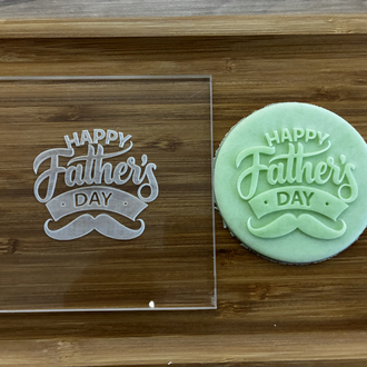 Happy father’s day yazılı pleksi kabartma plakası
