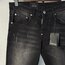 Dsqured2 Premium Jean 4050-02