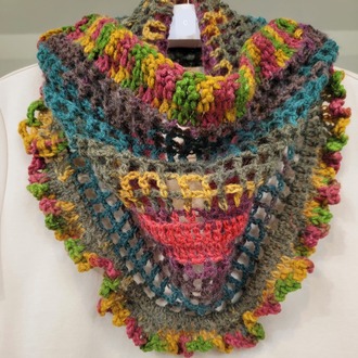 MULTI COLOR CROCHET NECK GAITER-MESY