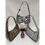 Zebra ve leopar desenli kol çantası
