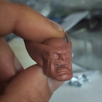 1 Wolverine head 6pcs blades and mafex set