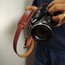 Kızıl kahve rengi Fotoğraf makinesi boyun askısı 
