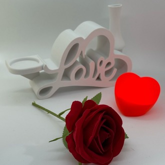 Cevizdizayn LOVE Stand – Romantizmi Aydınlatan Şık Bir Dokunuş! ❤️✨