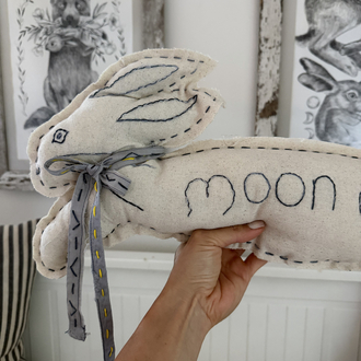 Moon Child yastık