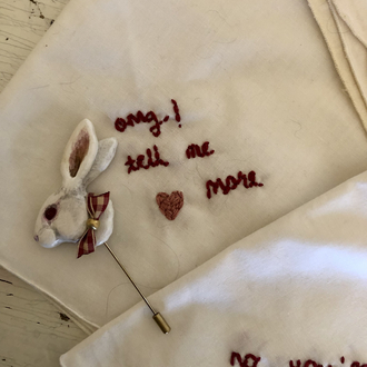 “Love” temalı 7 adet servis peçetesi